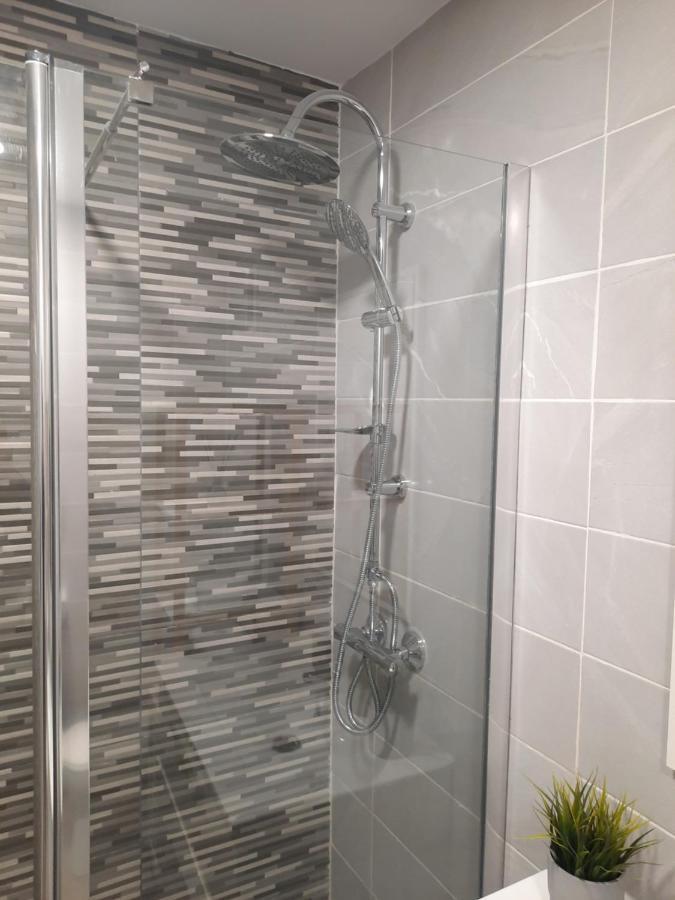 Bsb - Dream Holidays Apartment ซาลอว์ ภายนอก รูปภาพ